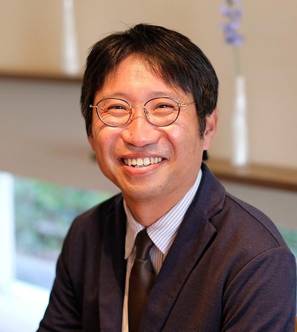 岩塚　直之［館長］　